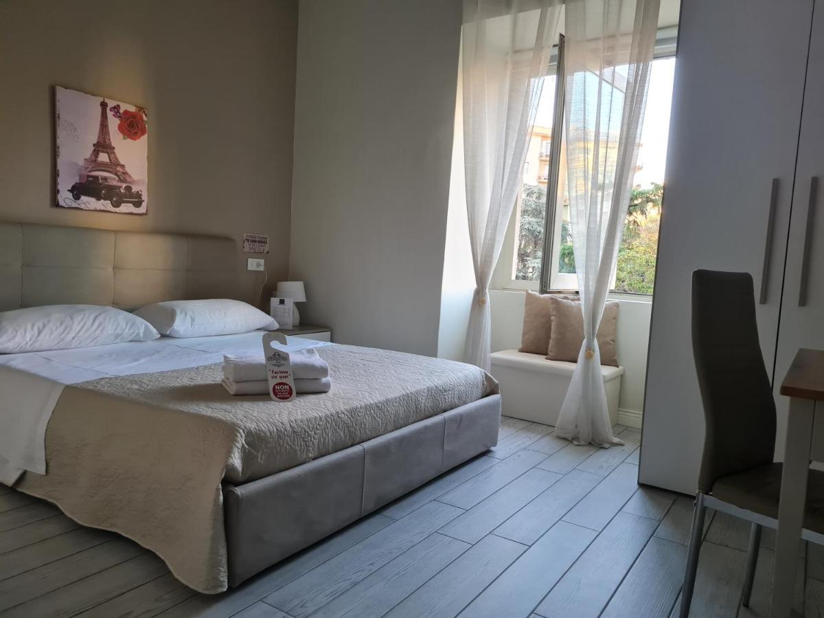 Esposito Plaza- Rooms & Suite Νάπολη Εξωτερικό φωτογραφία